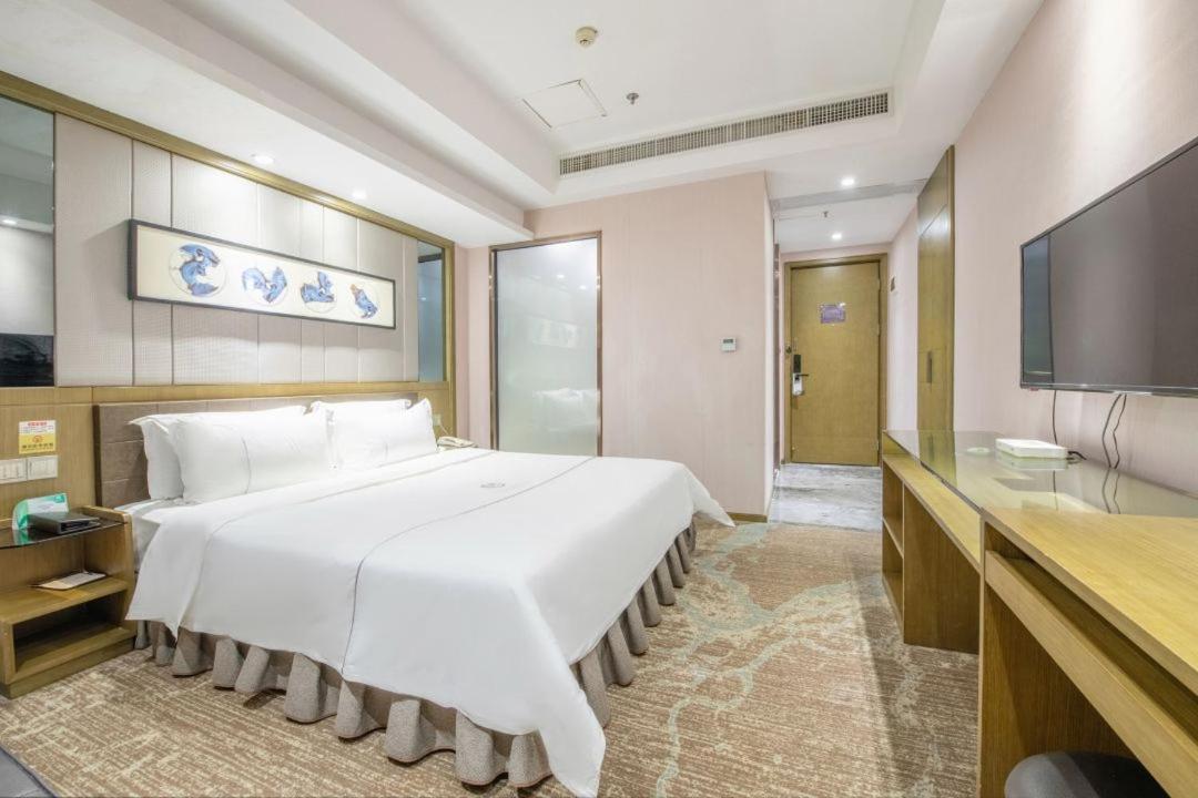 Lnsail Hotel Shenzhen Luohu Port Railway Station Экстерьер фото