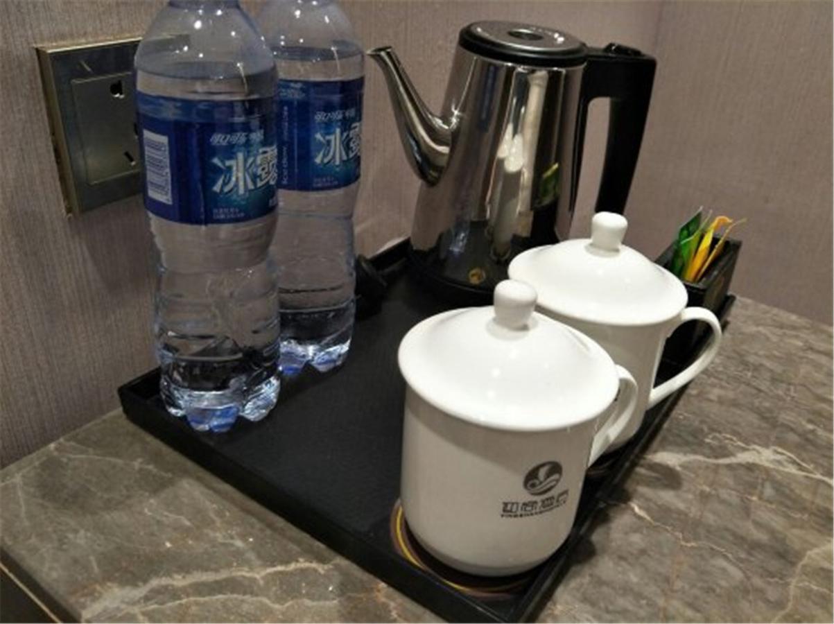 Lnsail Hotel Shenzhen Luohu Port Railway Station Экстерьер фото